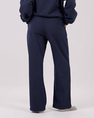 Minimalist Straight-Leg Stretch Sweatpants