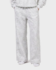 Minimalist Straight-Leg Stretch Sweatpants