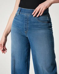 Shecurve® Seamed Front Wide Leg Jeans