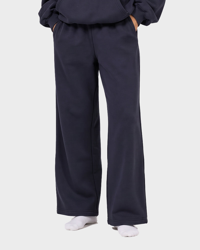 Minimalist Straight-Leg Stretch Sweatpants