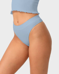 Everyday Comfort Seamless Low-Rise Thong